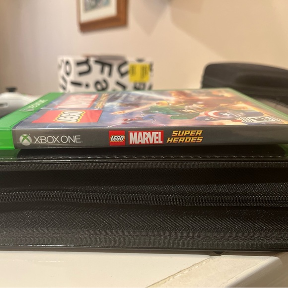 Lego Marvel Super Heroes Xbox One - Complete CIB - Picture 3 of 4